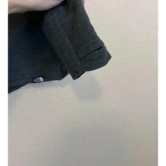 The North Face Womens Cowl Neck Sweatshirt Size XS Pullover Gray Thumbholes - Picture 3 of 9